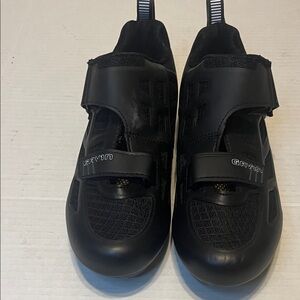 Gavin Black Cycling Shoes Size 39/8.5
